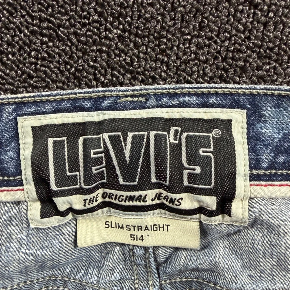 Vintage Y2K Levi's 514 Slim Straight Jeans Men's 36x34 Light Wash‎ Denim Grunge